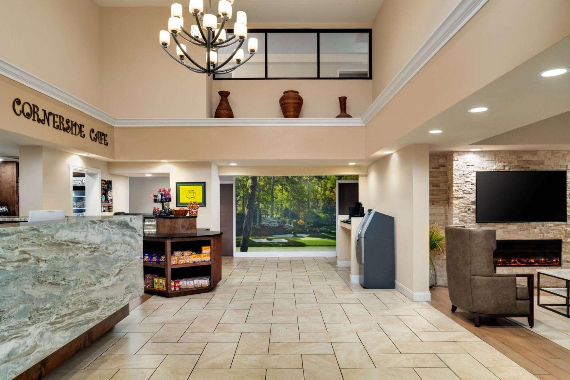 מלון Baymont By Wyndham Augusta West מראה חיצוני תמונה